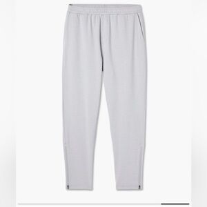 Vuori Sunday Performance Track Pant Platinum Heather grey men’s size XL NWT